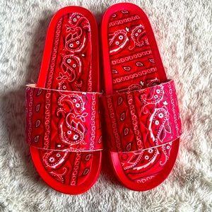 Red Bandanna Slides